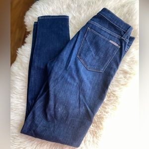Hudson Nico Mid-rise Super Skinny Dark Wash Denim size 27